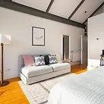 Willa Luxury Old Town Oasis For Family And Friends Porto
