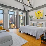 Willa Luxury Old Town Oasis For Family And Friends Porto