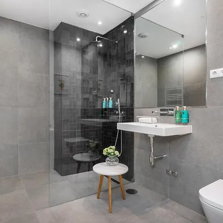 Luxury Old Town Oasis For Family And Friends *