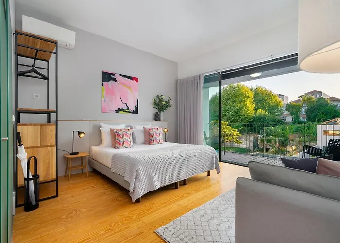 Luxury Old Town Oasis For Family And Friends