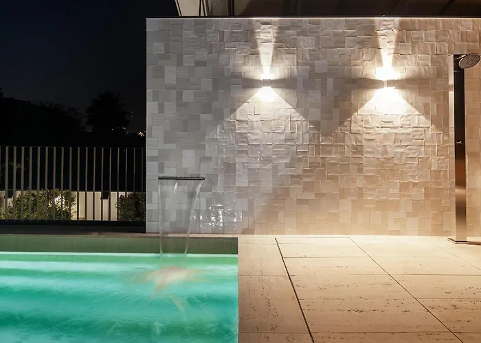 Luxury Old Town Oasis For Family And Friends Villa