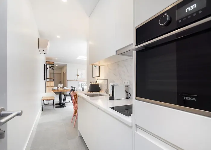 Βίλα Luxury Old Town Oasis For Family And Friends *