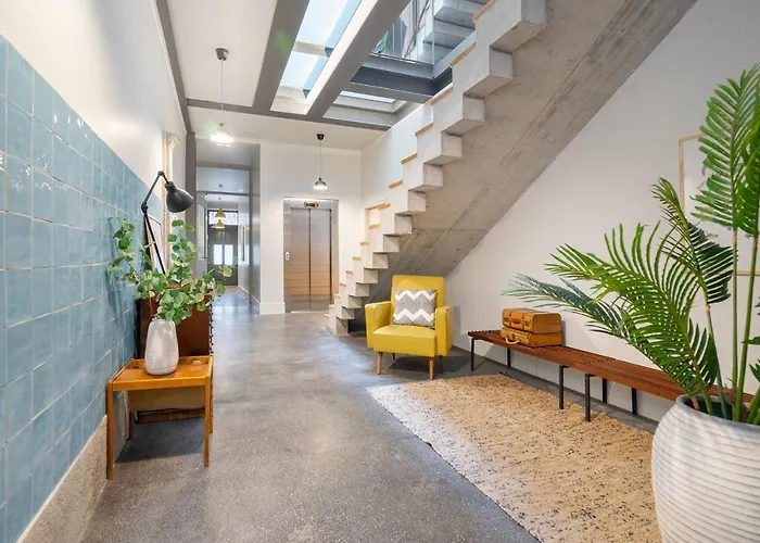 Luxury Old Town Oasis For Family And Friends Βίλα